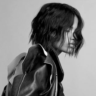 SEBASTIAN Shine Define: Hair Shine Spray