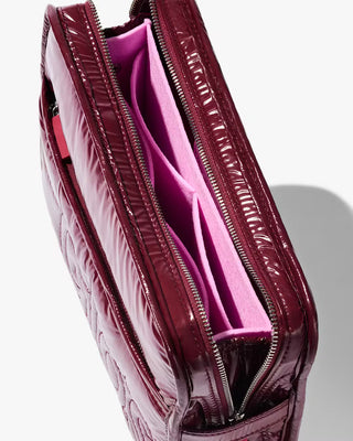 GLOSSIER Puffy Beauty Bag