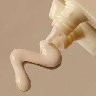 SUMMER FRIDAYS ShadeDrops Broad Spectrum Mineral Milk Sunscreen SPF30 50ml