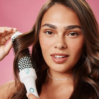 MANE It's Giving Body Medium Hot Round Brush 38mm