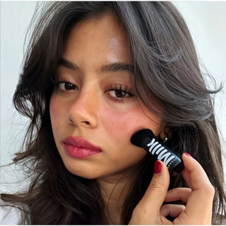 MILK MAKEUP Buff Brush