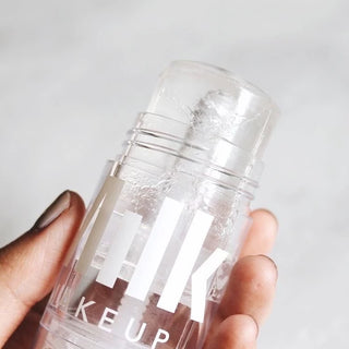 MILK MAKEUP Hydrating Solid Face Oil