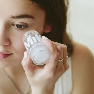 MILK MAKEUP Hydrating Solid Face Oil