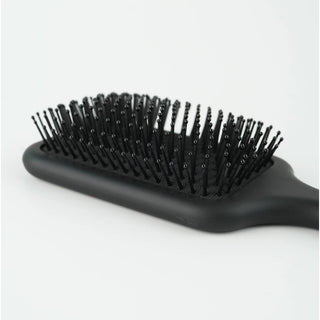 GHD Platinum+ Styler with Brush and Bag Gift Set (Festive Collection 2025) UK 3-Pin Plug